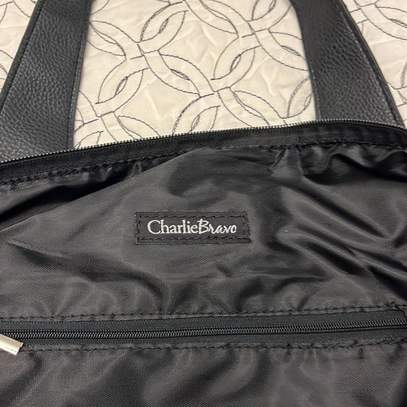 SALE!!! NWOT Charlie Bravo Tote / Travel bag 🔥🔥🤩🤩 - Picture 11 of 12